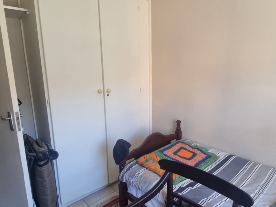 2 Bedroom Property for Sale in Langenhovenpark Free State